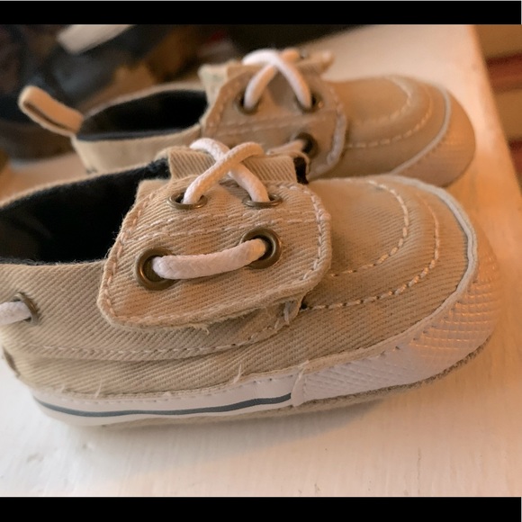 Tan and w/white Boat shoes for Baby - Picture 3 of 5